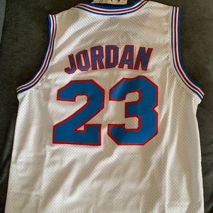 Adult size M “Jordan” Jersey Tune Squad